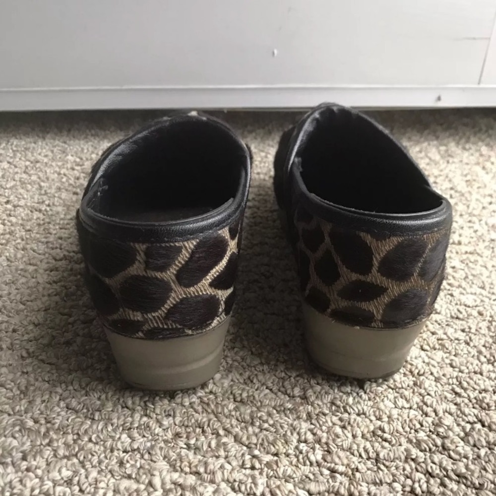 Dansko 37 Giraffe Print Professional Clog Nursing - Picture 7 of 8
